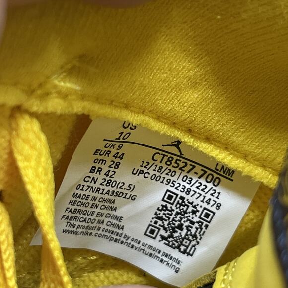 Nike Air Jordan 4 Retro Lightning Men's Size 10 CT8527-700 Yellow Grey Drip - Picture 3 of 16